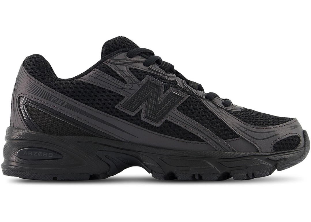 New Balance New Balance 740 Triple Black (GS)