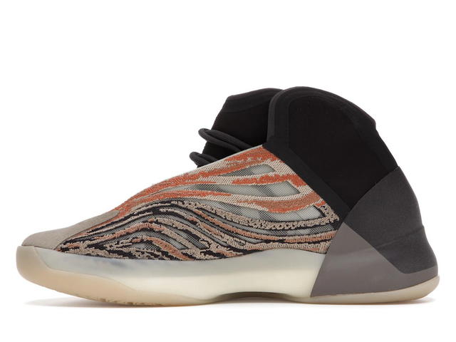 adidas adidas Yeezy QNTM Flash Orange - view 3