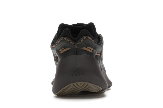 adidas adidas Yeezy 700 V3 Clay Brown - view 4