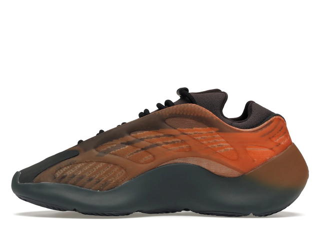 adidas adidas Yeezy 700 V3 Copper Fade - view 3