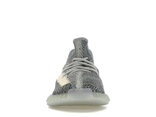 adidas adidas Yeezy Boost 350 V2 Ash Blue - view 2