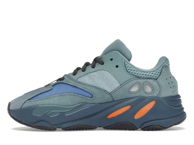 adidas adidas Yeezy Boost 700 Faded Azure - view 3