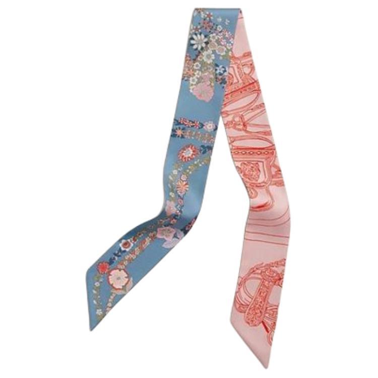 Hermes Hermes Silk Silk Scarves Women's Red