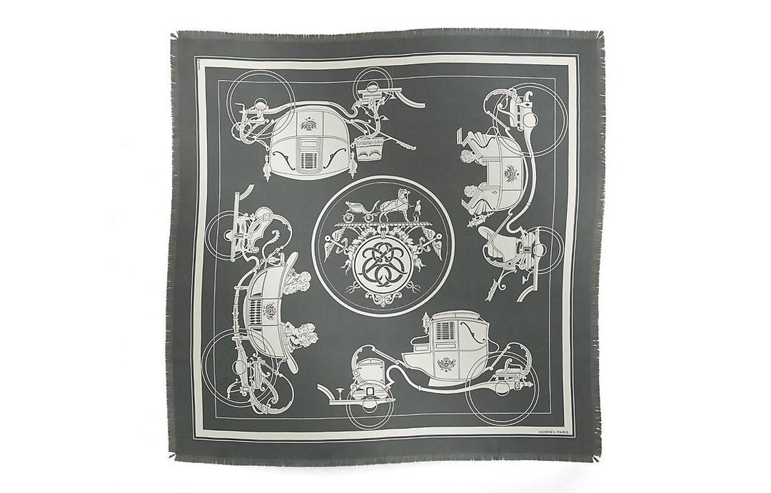 Hermes Hermes Mulberry Silk Silk Scarves Men's Gray