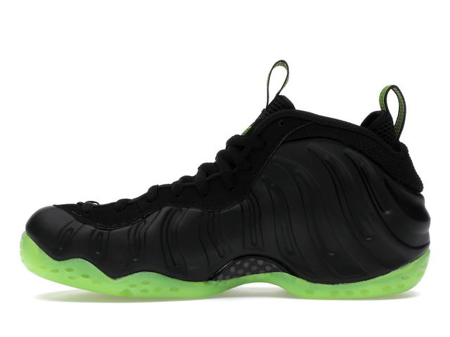 Nike Nike Air Foamposite One Black Volt - view 3
