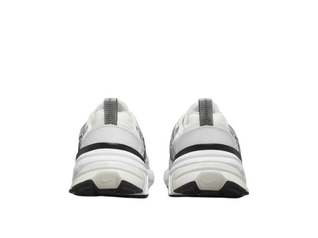 Nike Nike V2K Run Summit White Platinum Tint (Women's) - view 5