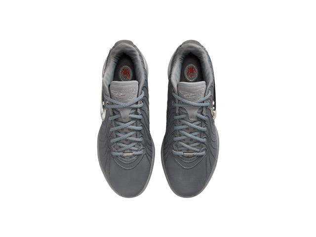 Nike Nike LeBron 21 Resilient - view 3