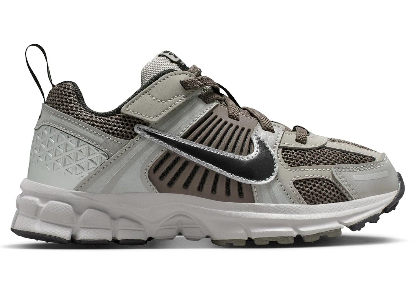 Nike Nike Vomero 5 College Grey Cave Stone Metallic Silver Black (PS)