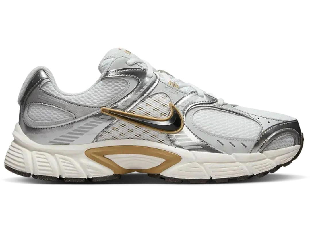 Nike Nike V5 RNR Parachute Beige Metallic Pewter