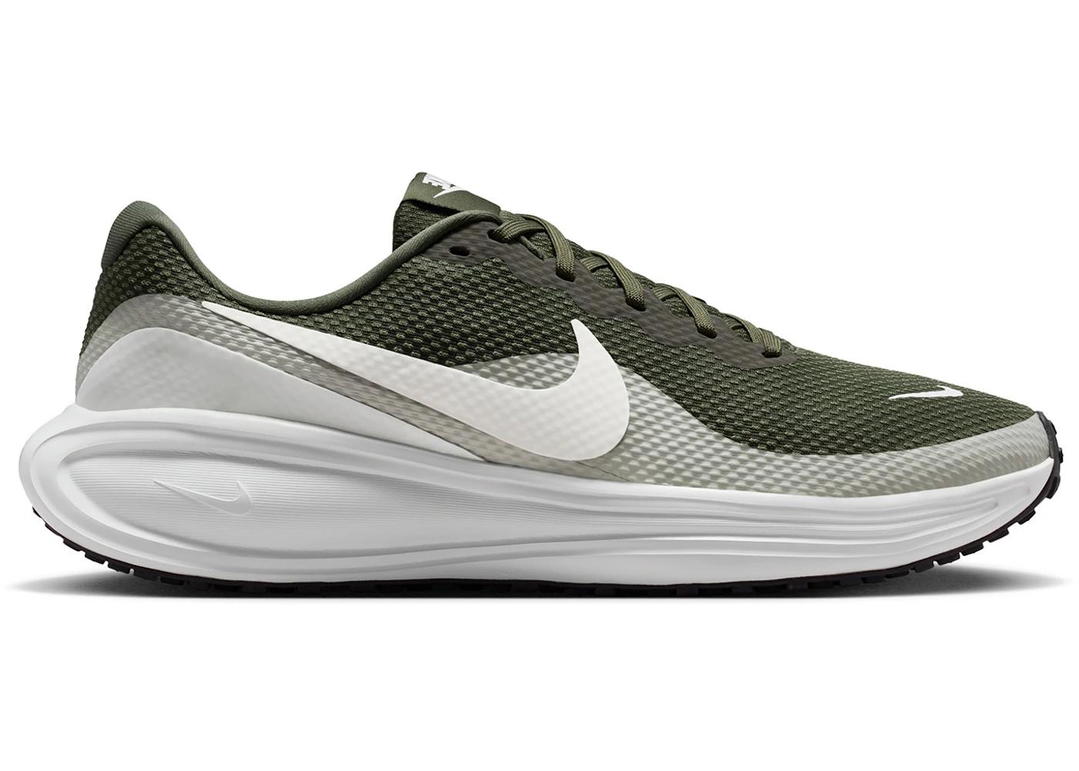 Nike Nike Revolution 8 Cargo Khaki Spruce Aura Sail