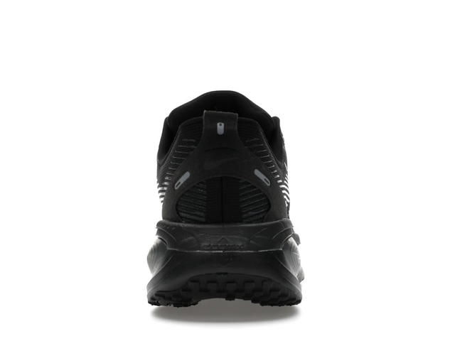 Nike Nike Vomero 18 Black Dark Smoke Grey Light Smoke Grey - view 4
