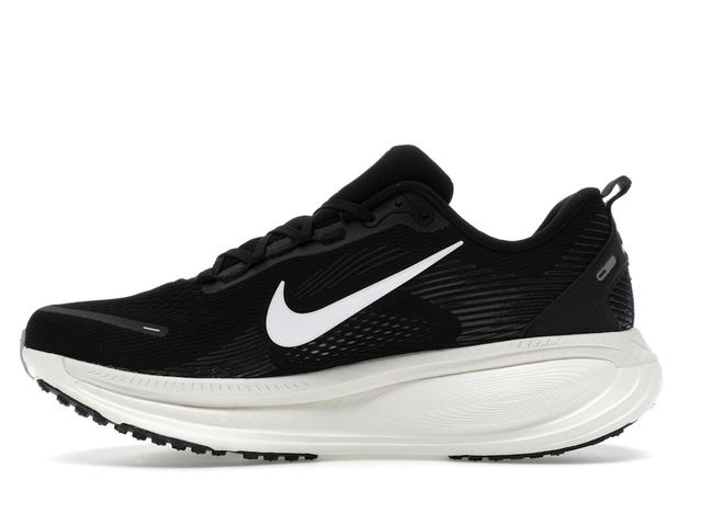 Nike Nike Vomero 18 Black Coconut Milk Light Iron Ore Summit White - view 3