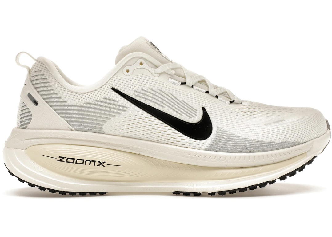 Nike Nike Vomero 18 Summit White Coconut Milk