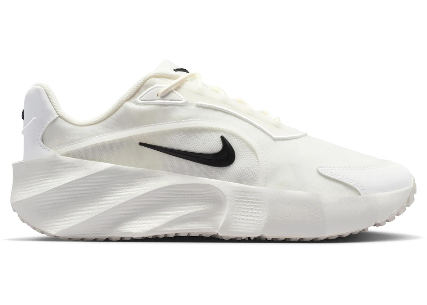 Nike Nike Aura Edge Summit White Black (Women's)
