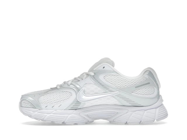 Nike Nike V5 RNR White Black Metallic Silver (Women's) - view 3