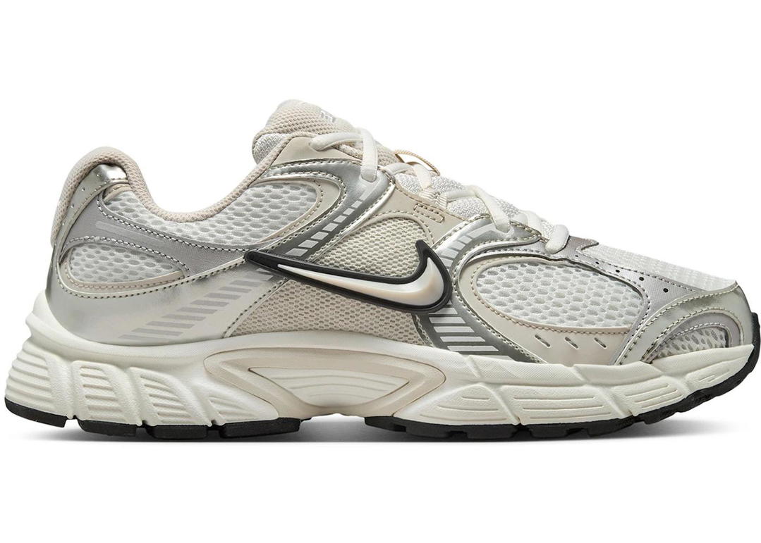 Nike Nike V5 RNR Sail Light Orewood Brown (Women's)