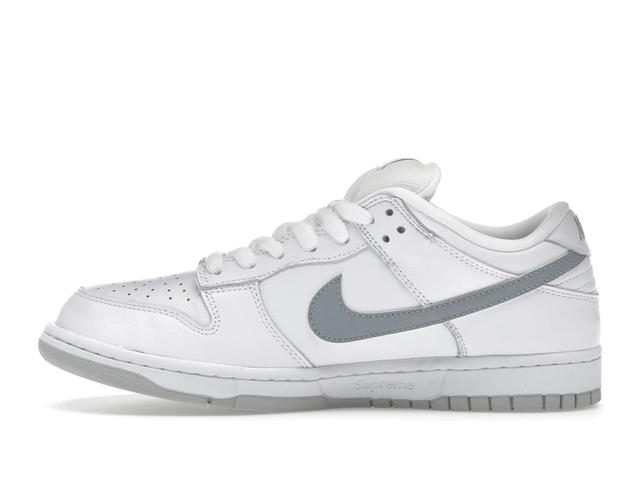 Nike Nike SB Dunk Low Supreme 94 White Metallic Silver - view 3