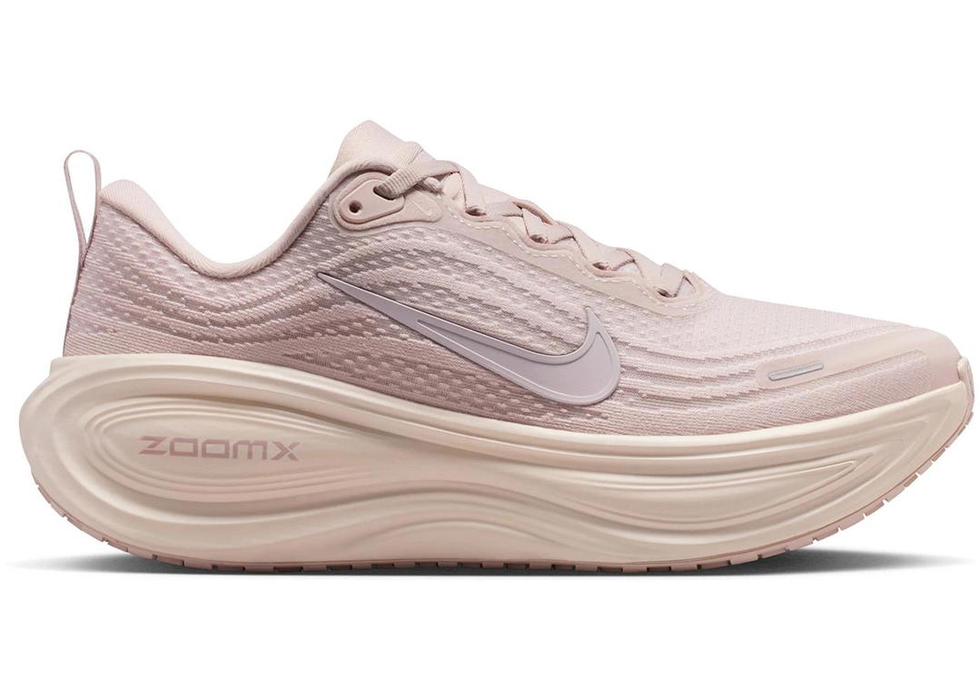 Nike Nike Vomero Plus Silt Red Stardust (Women's)