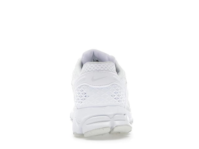 Nike Nike Zoom Vomero 5 Triple White (Women's) - view 4