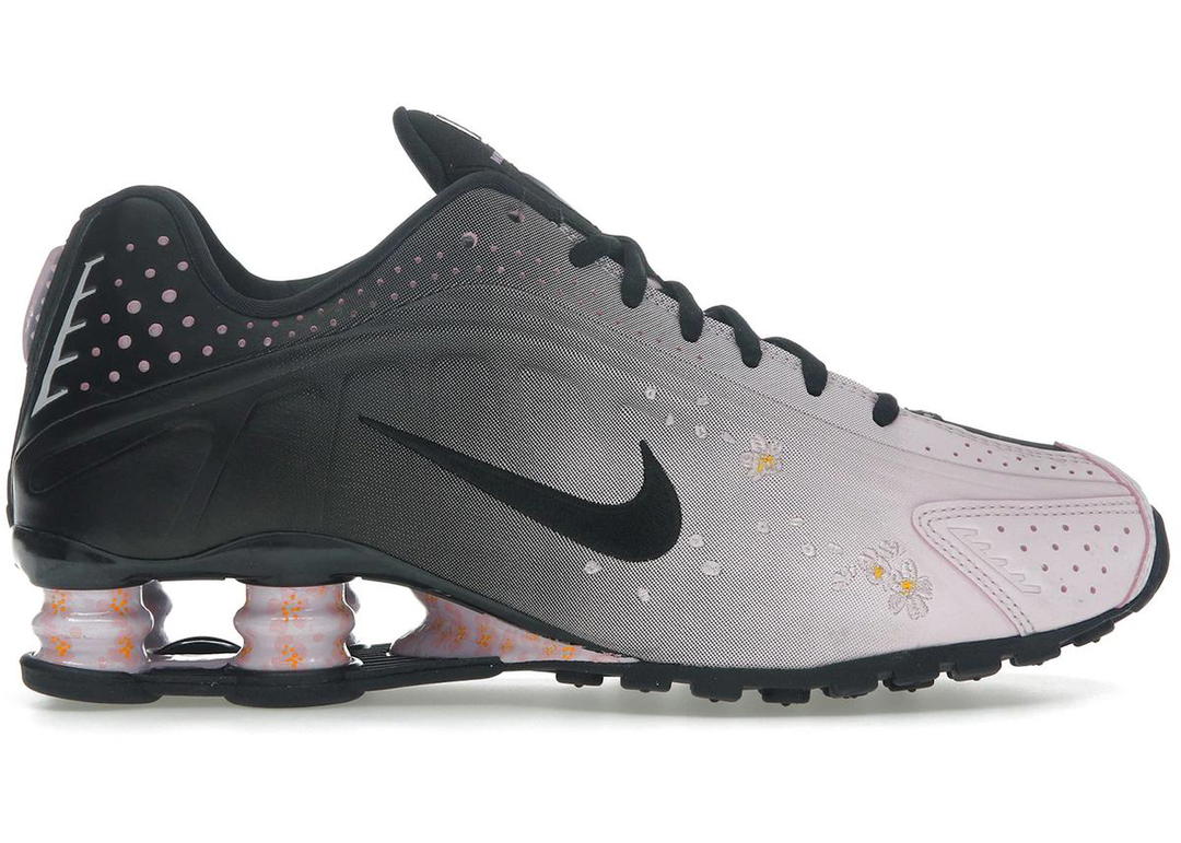 Nike Nike Shox R4 Sakura (Women's)