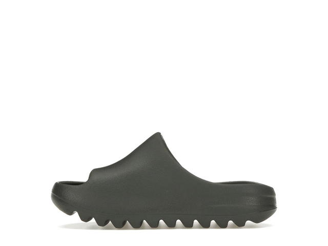 adidas adidas Yeezy Slide Dark Onyx (Kids) - view 3