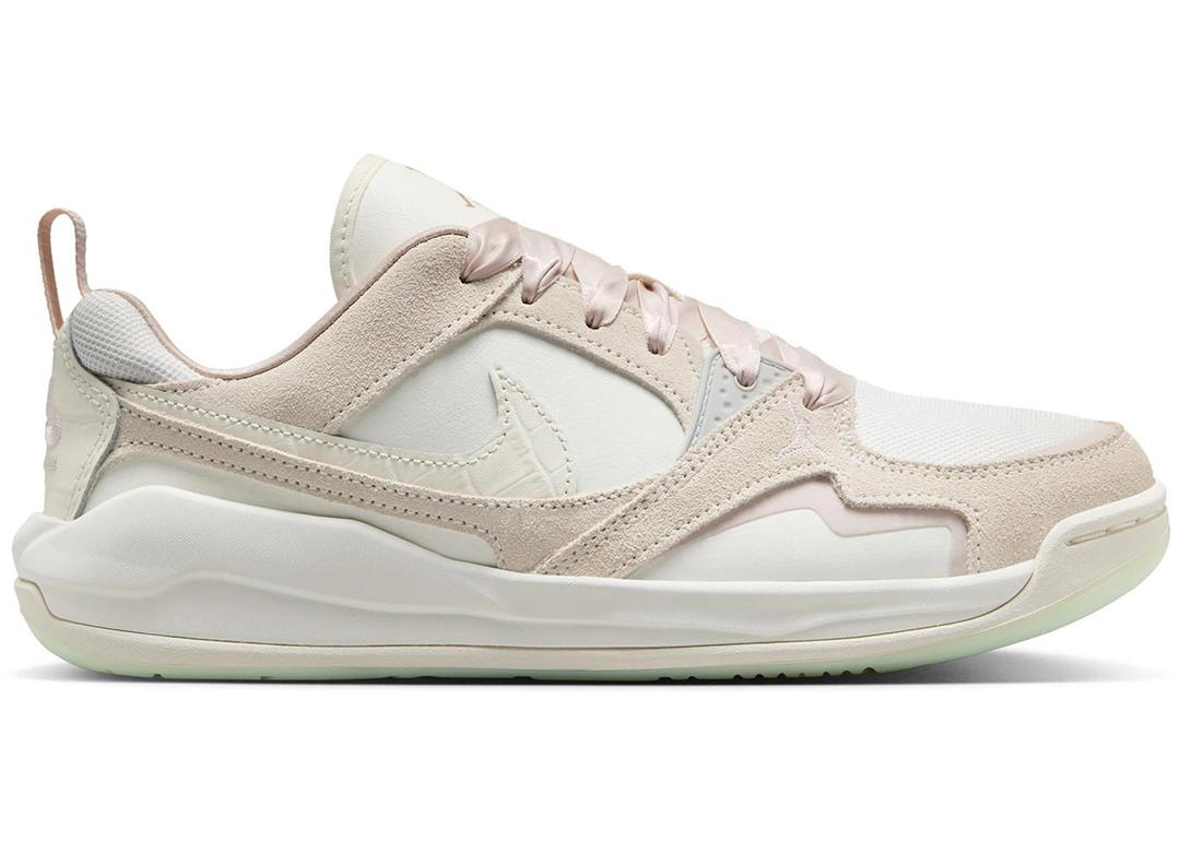 Jordan Jordan CMFT Era Sail Off Noir Soft Pearl (Women's)