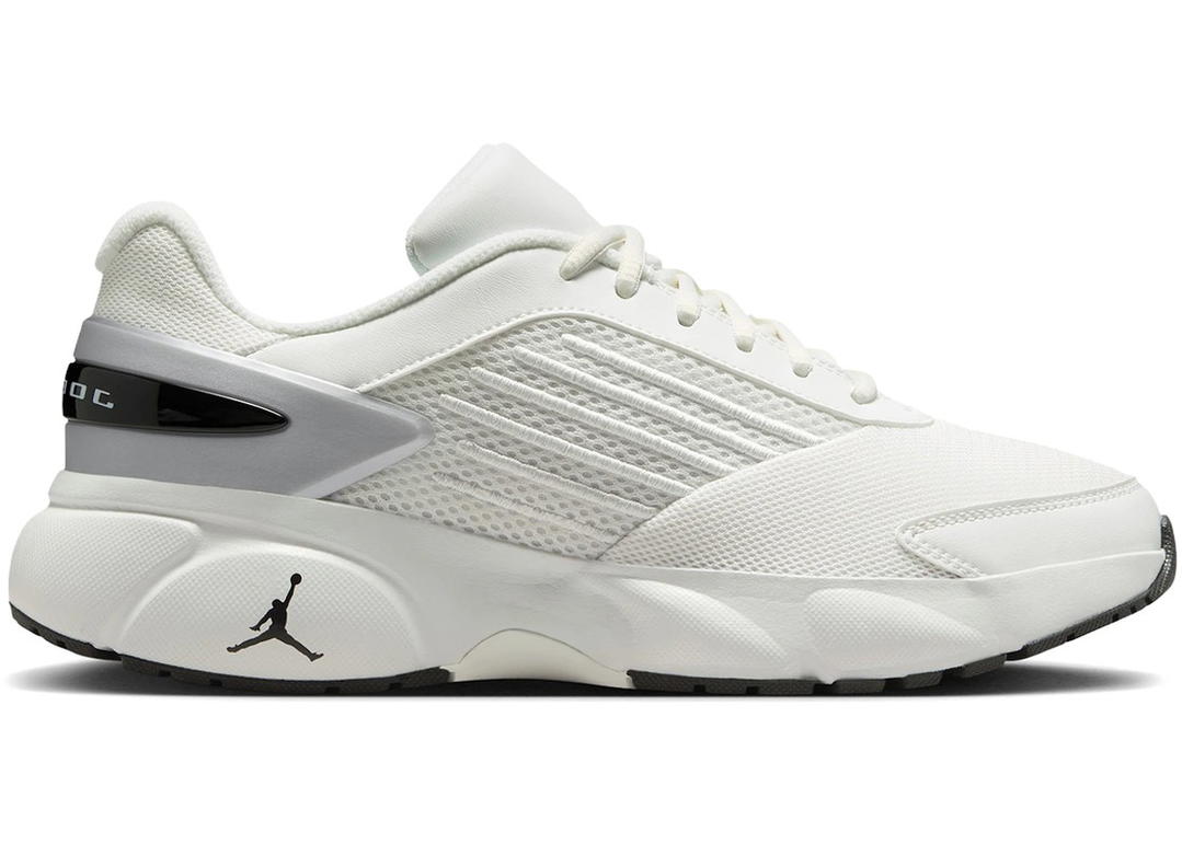 Jordan Jordan Trunner Flow Summit White Silver Black (Women's)