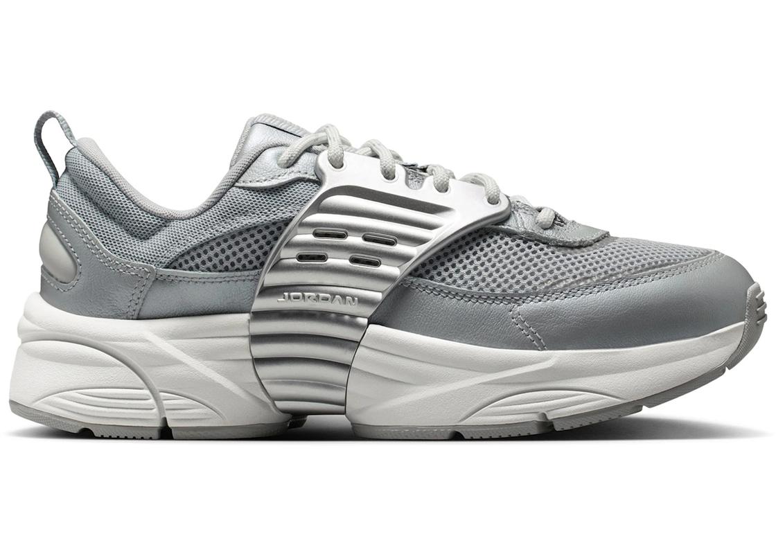 Jordan Jordan Trunner O/S Swan Wolf Grey Silver (Women's)