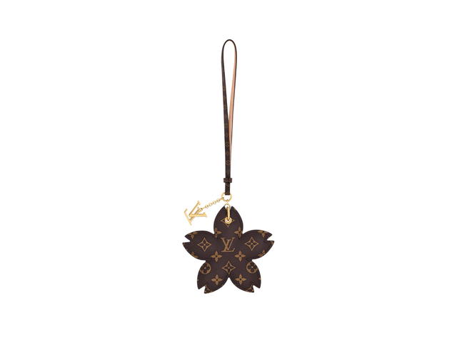 Louis Vuitton Louis Vuitton X Takashi Murakami Cherry Blossom Bag Charm In Decorated With Cowhide Leather With Gold Hardware Pink - view 2