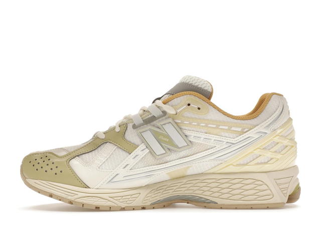 New Balance New Balance 1906R Lunar New Year White - view 3