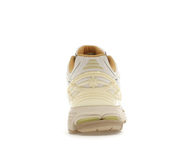 New Balance New Balance 1906R Lunar New Year White - view 4