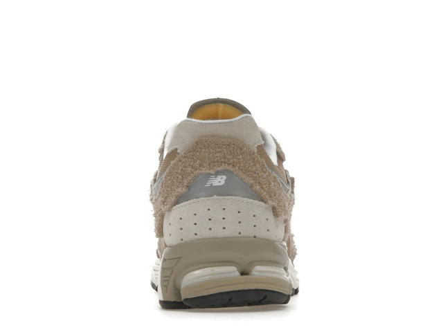 New Balance New Balance 2002R Protection Pack Driftwood - view 4