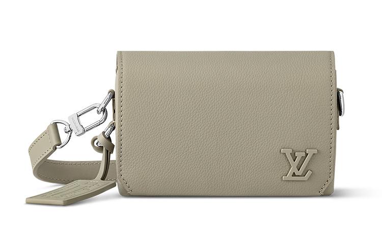 Louis Vuitton Louis Vuitton Fastline Wearable Wallet