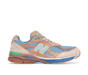 Buy New Balance 990v3 MiUSA Joe Freshgoods Outside Clothes at Sasom – Authentic and Ready to Ship