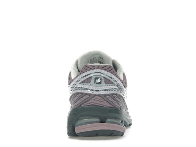 New Balance New Balance 860V2 Ice Wine - view 4