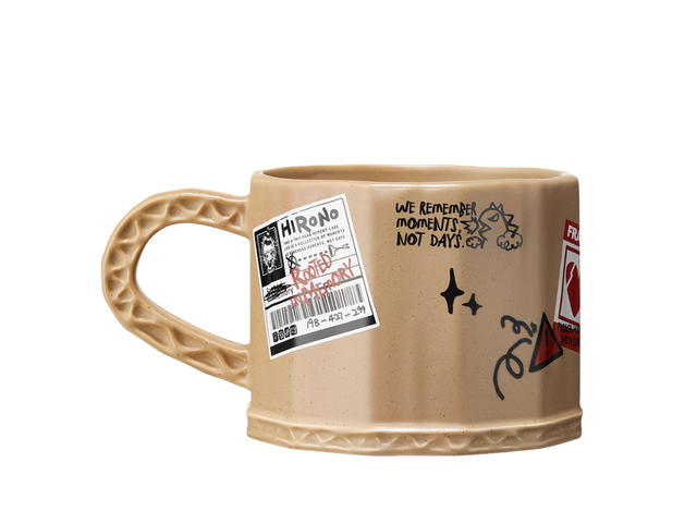 Pop Mart Pop Mart Hirono Echo Series-Paper-shelled Mug - view 2