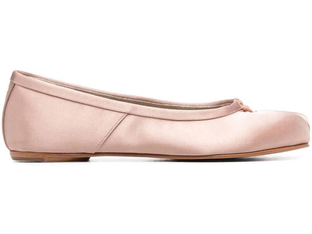 Maison Margiela Maison Margiela Satin Tabi Ballerina Shoe Powder Pink (Women's)
