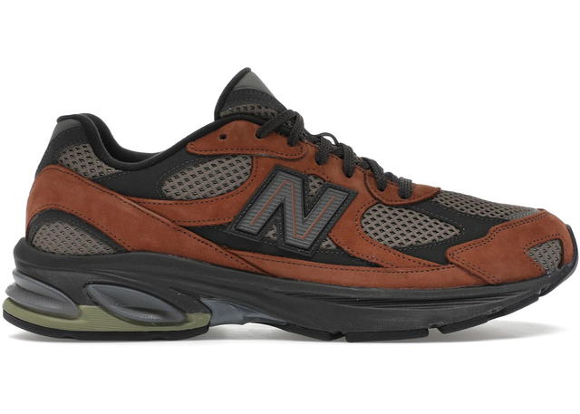 New Balance New Balance 2010 Brown - view 1