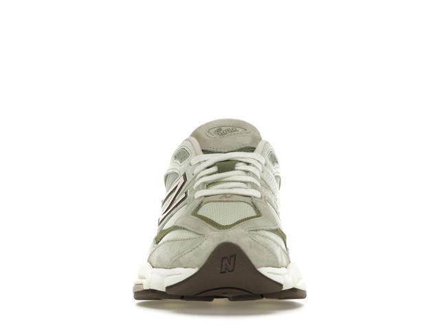 New Balance New Balance 9060 Olivine - view 2