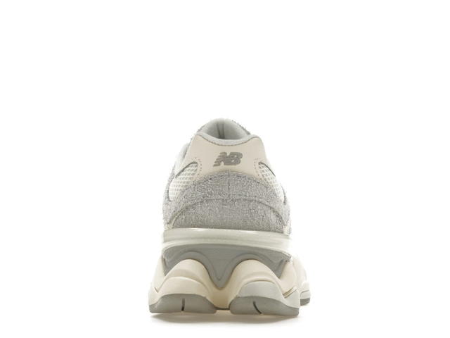 New Balance New Balance 9060 Quartz Grey - view 4