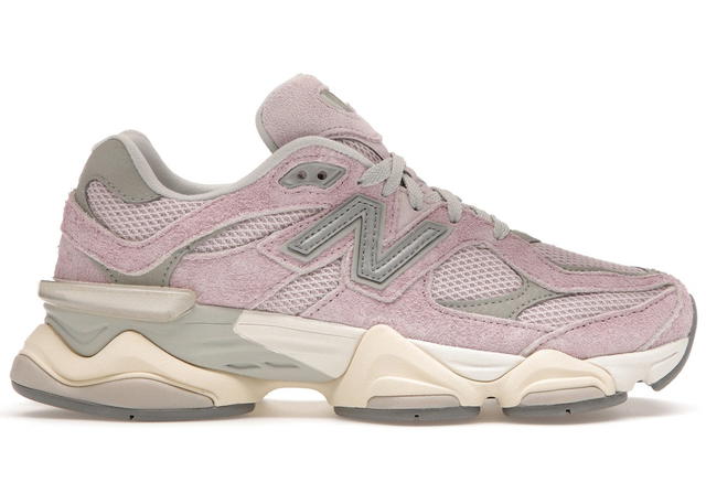 New Balance New Balance 9060 December Sky - view 1