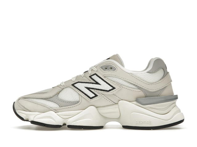 New Balance New Balance 9060 Sea Salt Raincloud - view 3