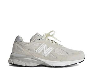 Buy New Balance 990v3 MiUSA Kith Hallow at Sasom – Authentic and Ready to Ship