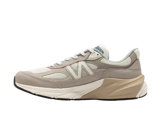 New Balance New Balance 990v6 Light Mushroom - view 2