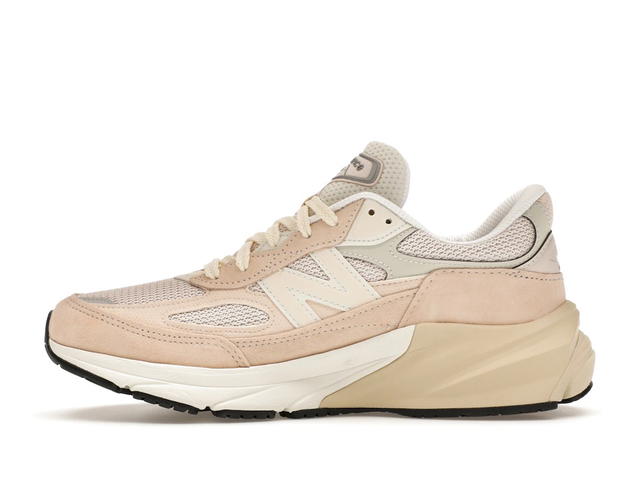 New Balance New Balance 990v6 MiUSA Teddy Santis Vintage Rose - view 3