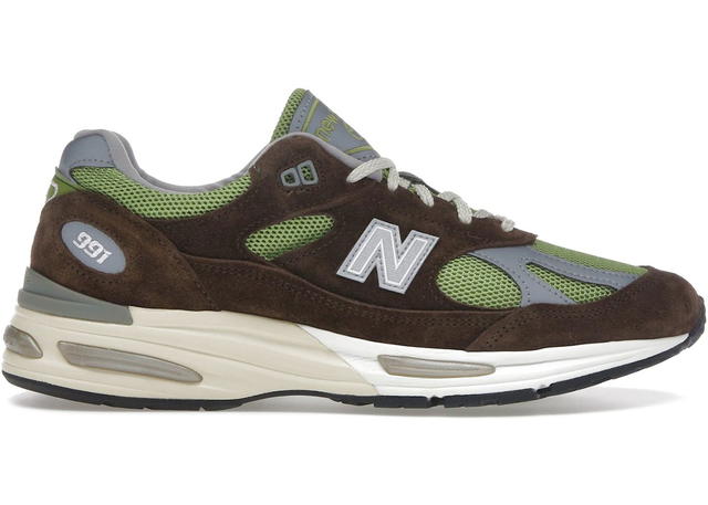 New Balance New Balance 991v2 MiUK Daniëlle Cathari x Kith Reverse Matcha - view 1