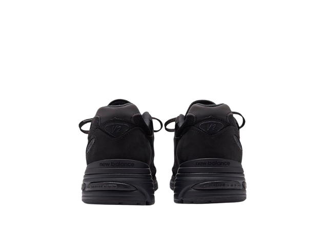 New Balance New Balance 991v2 MiUK Dover Street Market Triple Black - view 4