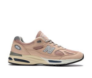 Buy New Balance 991v2 MiUK Mahogany Rose at Sasom – Authentic and Ready to Ship