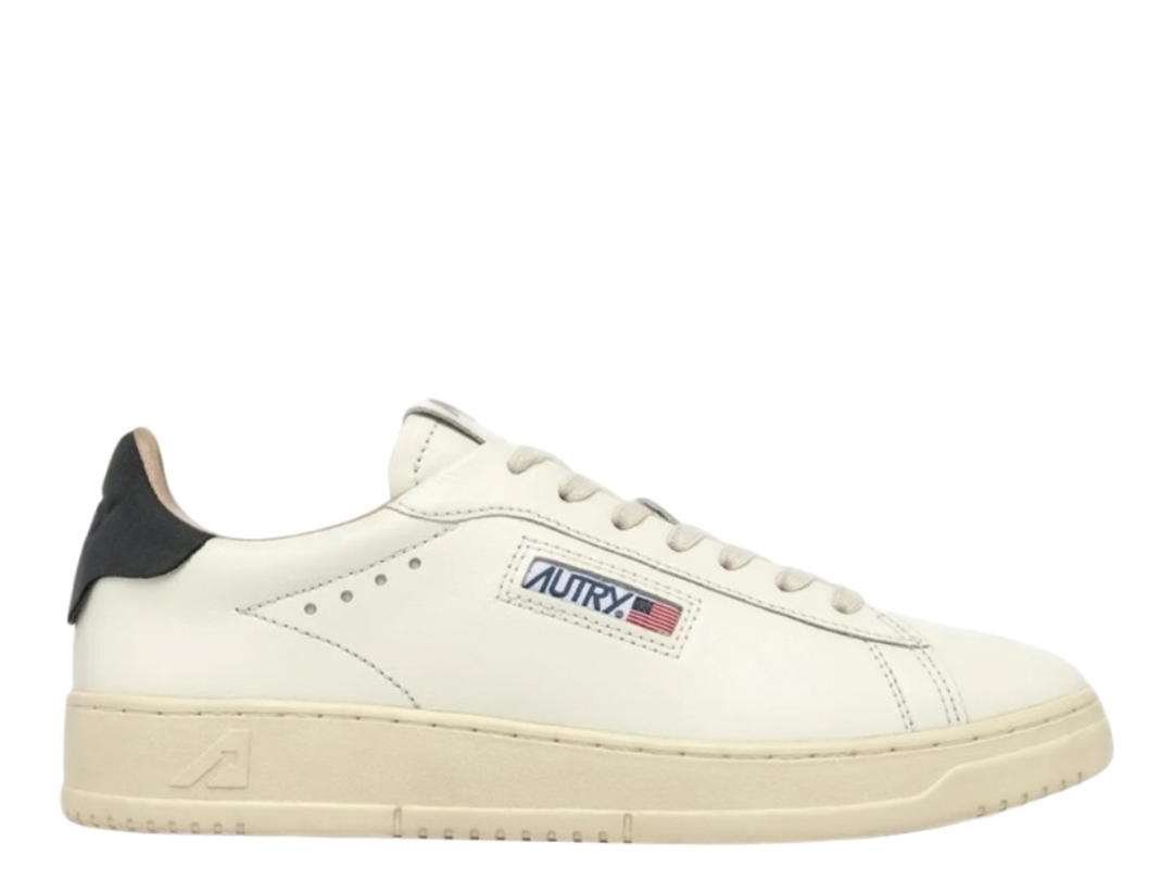Autry Autry Dallas Low Leat Marsh Space (Women's)