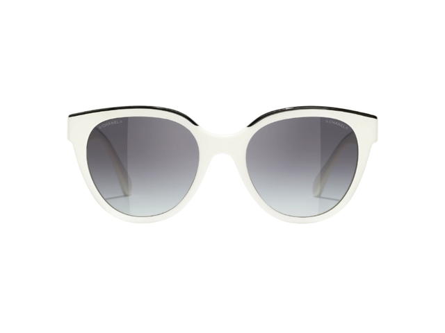Chanel Chanel Butterfly Sunglasses In Black White Acetate With Gradient Lenses - view 2